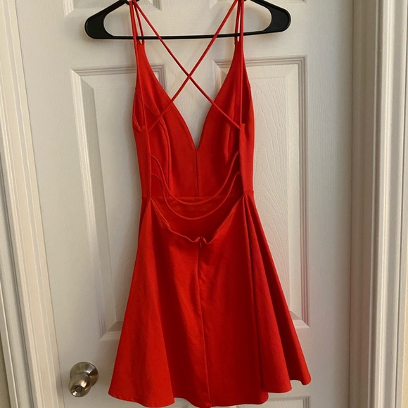 Lulu’s formal dress! Worn once ! - Picture 2 of 4